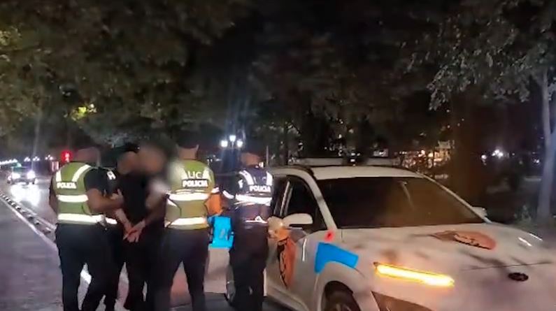 Policia (8)