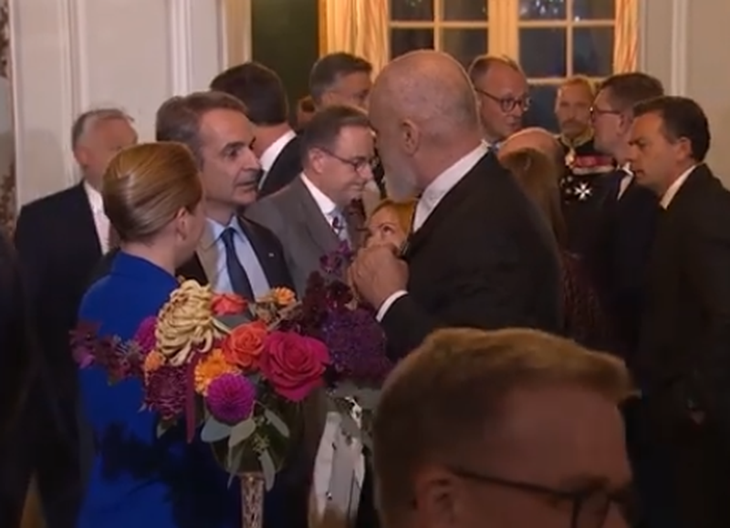 -800-0-3603fdbdc6cf6ffe60e6ae0c8b669138